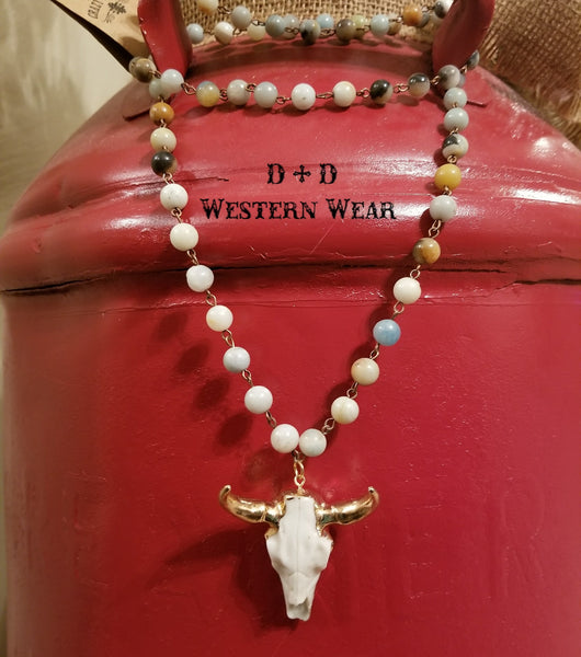 STEER CLEAR NECKLACE